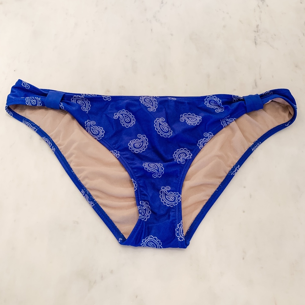 gap blue and white bikini bottoms, size large